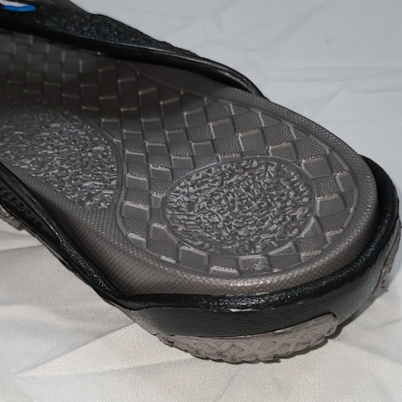 Flip-flops gray & black sandals - Picture 11 of 14